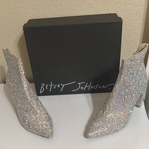 Betsey Johnson Sparkling Silver Heeled Boots